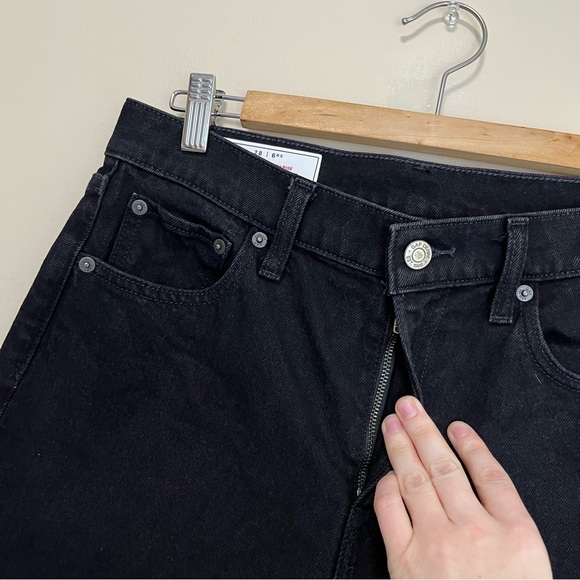 GAP High Rise 90’s Straight Jean - Black Denim - Picture 5 of 14